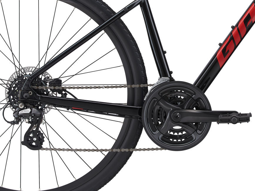 2021 Giant Roam 4 Disc Mountain Bike 