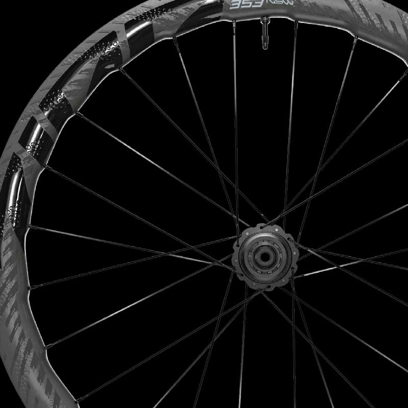 lightest tubeless wheelset