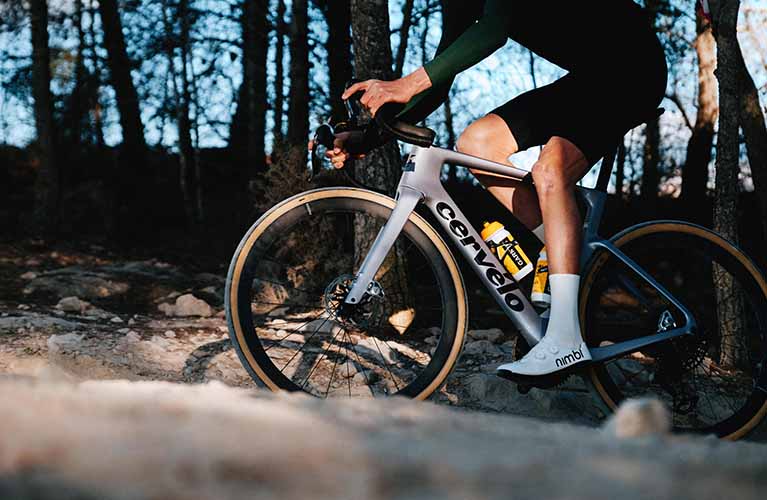 New 2026 Cervelo Aspero-5 Force AXS 1