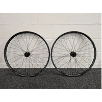 Race Face ARC 30 Offset - i9 1/1 Hubs - 29" Boost Spacing Wheelset - Sram XDR Freehub